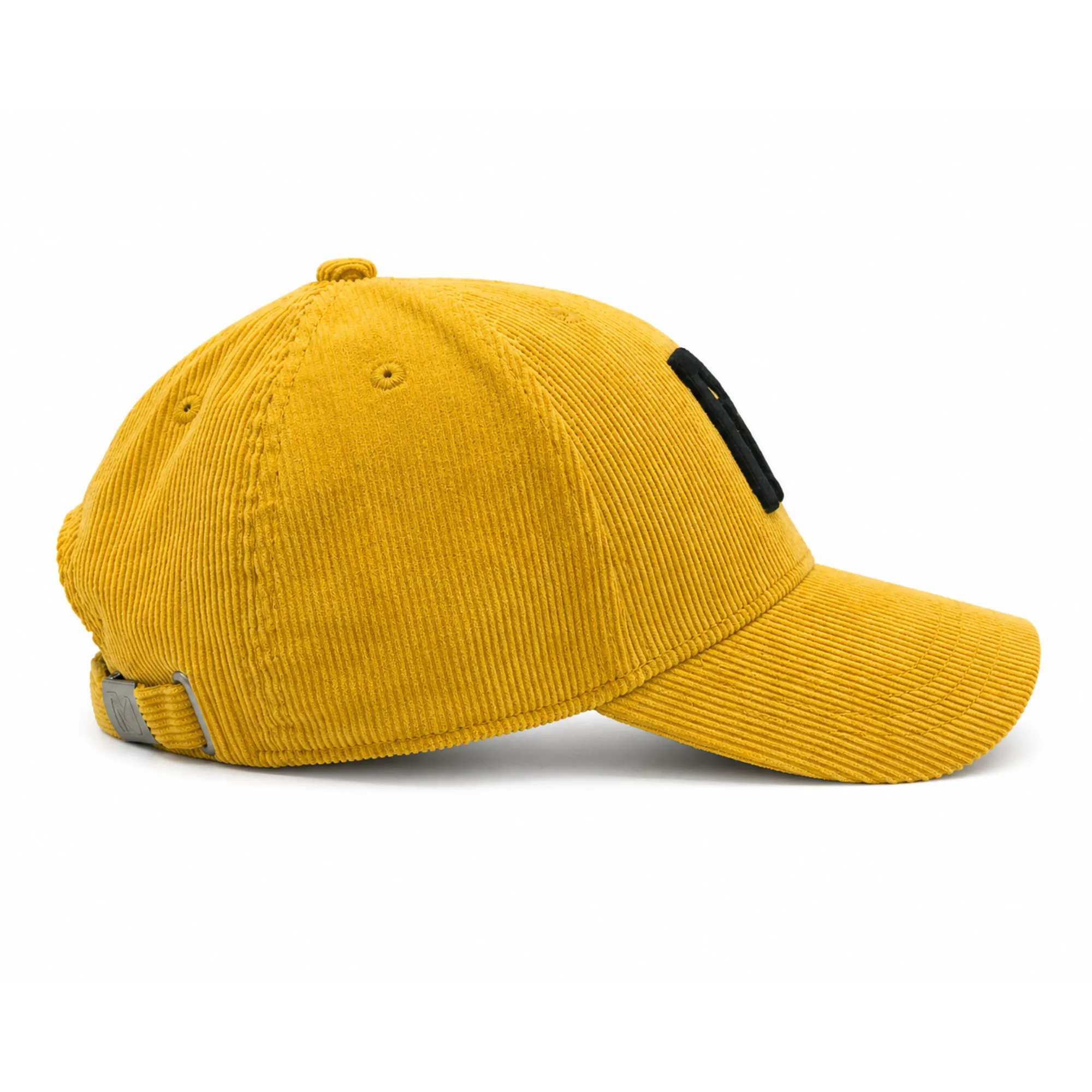 Cappello The Golden Hour in velluto a coste, vista posteriore con fibbia metallica MB